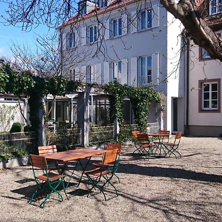 Hotel Am Main Veitshochheim Exterior photo
