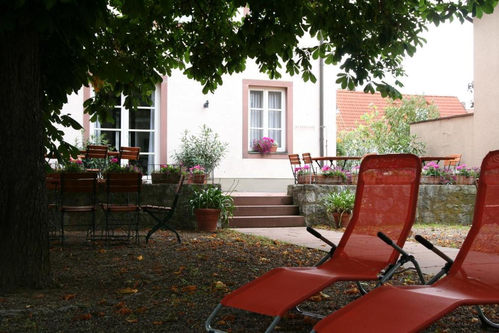 Hotel Am Main Veitshochheim Exterior photo
